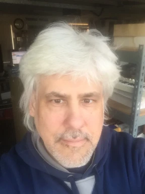 American men looking for love