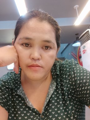 <span>Hazel, 39</span> <span style='width: 25px; height: 16px; float: right; background-image: url(/bitmaps/flags_small/PH.PNG)'> </span><br><span>Makati, Philippines</span> <input type='button' class='joinbtn' style='float: right' value='JOIN NOW' />